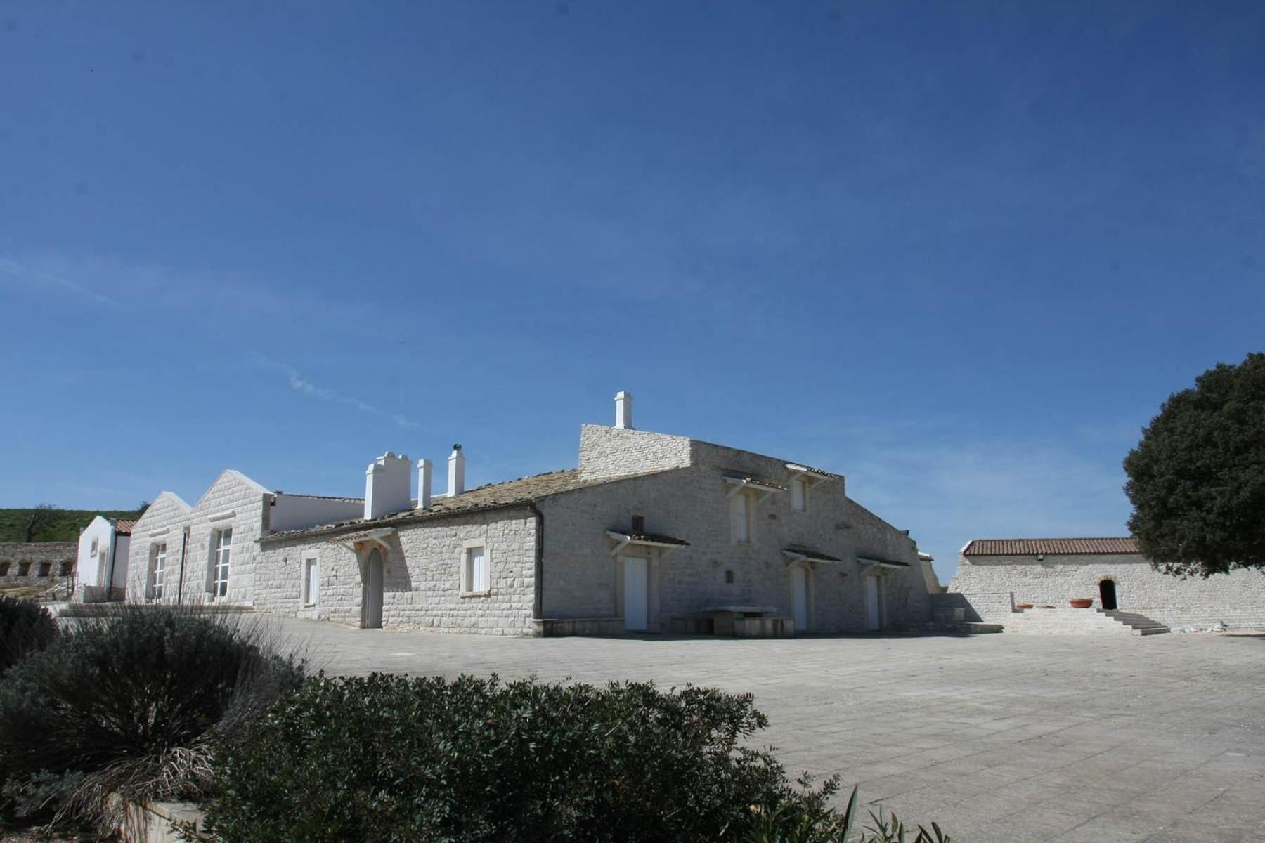 Masseria Torre Di Nebbia Кастел дел Монте Екстериор снимка